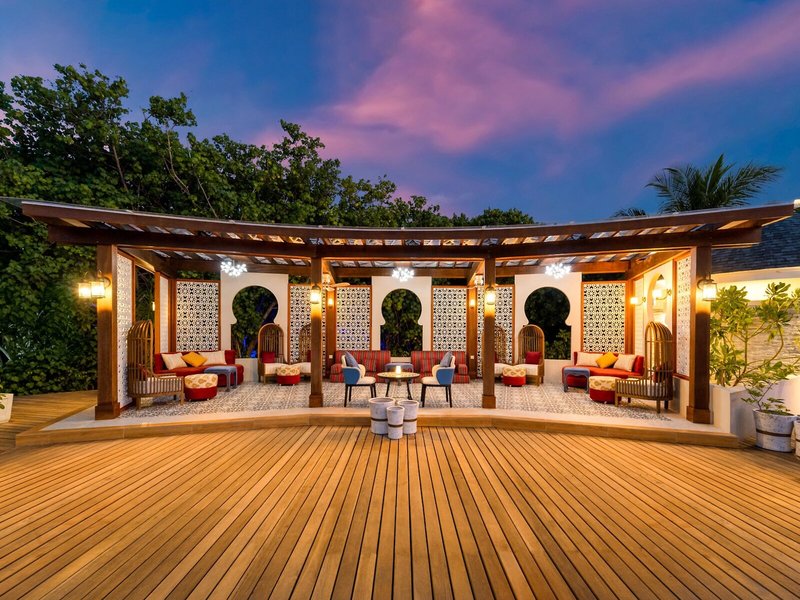 Hideaway Beach Resort & Spa 12