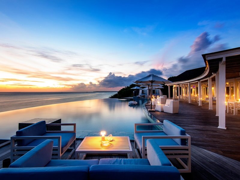 Hideaway Beach Resort & Spa 13