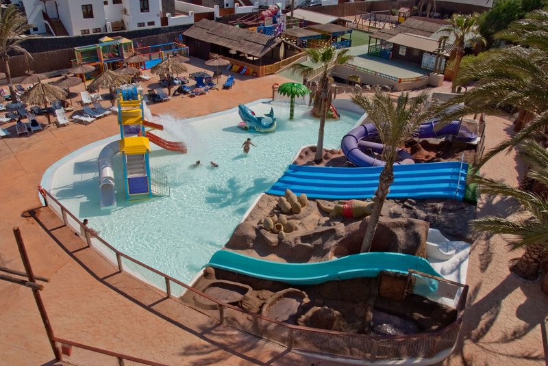 HL Paradise Island Hotel 4