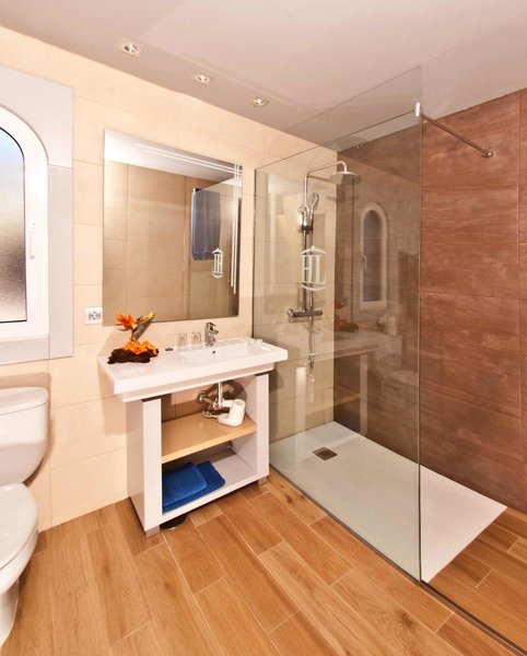 HL Paradise Island Hotel 12