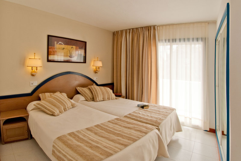 HL Paradise Island Hotel 6