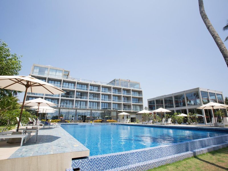Club Waskaduwa Beach Resort & Spa  2