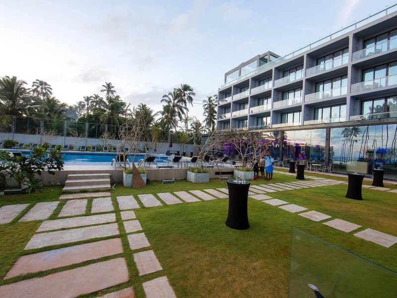 Club Waskaduwa Beach Resort & Spa  3