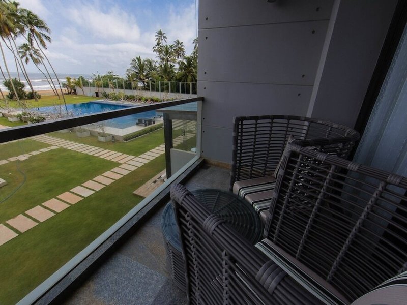 Club Waskaduwa Beach Resort & Spa  6