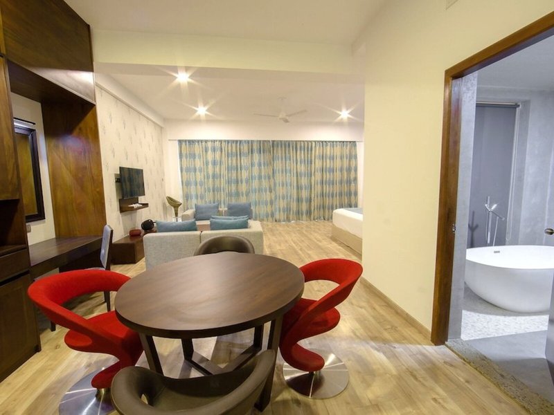 Club Waskaduwa Beach Resort & Spa  22