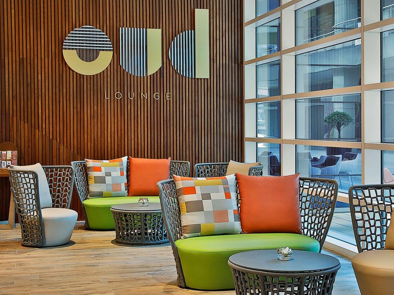 DoubleTree by Hilton Dubai - Business Bay 12