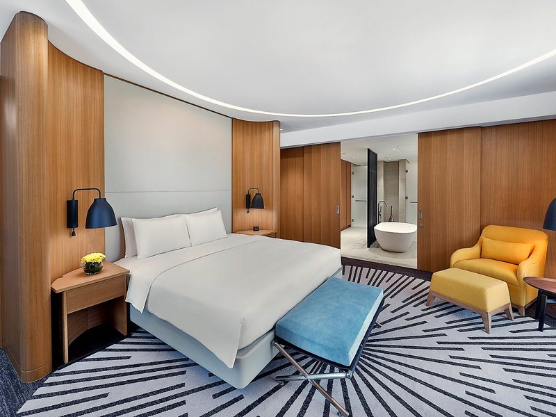 DoubleTree by Hilton Dubai - Business Bay 36