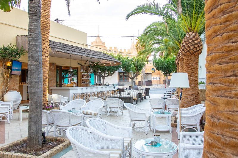 Danaides Apartments 9