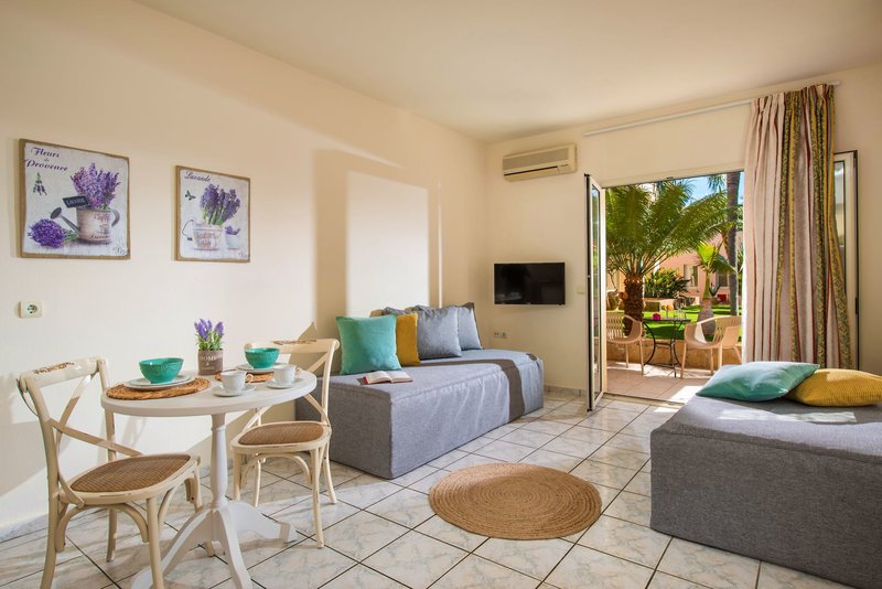 Danaides Apartments 14