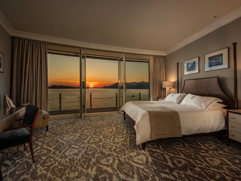 Importanne Royal Blue 40