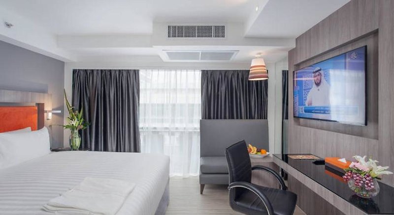 Grand 5 Hotel & Plaza Sukhumvit Bangkok