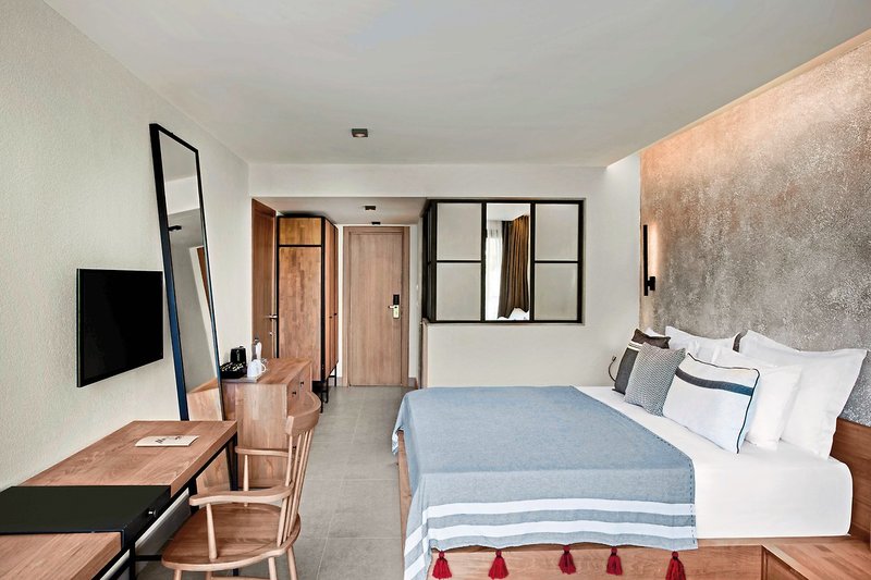 Club Marvy by Paloma 6