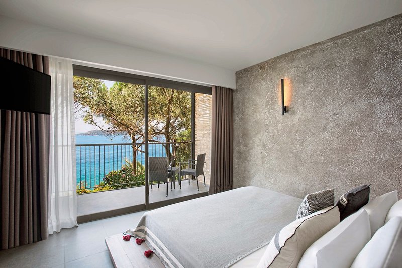 Club Marvy by Paloma 7