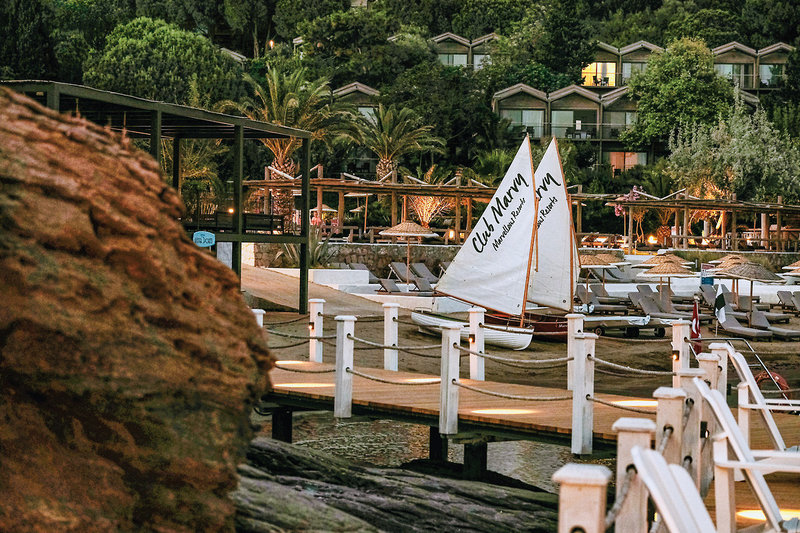 Club Marvy by Paloma 14