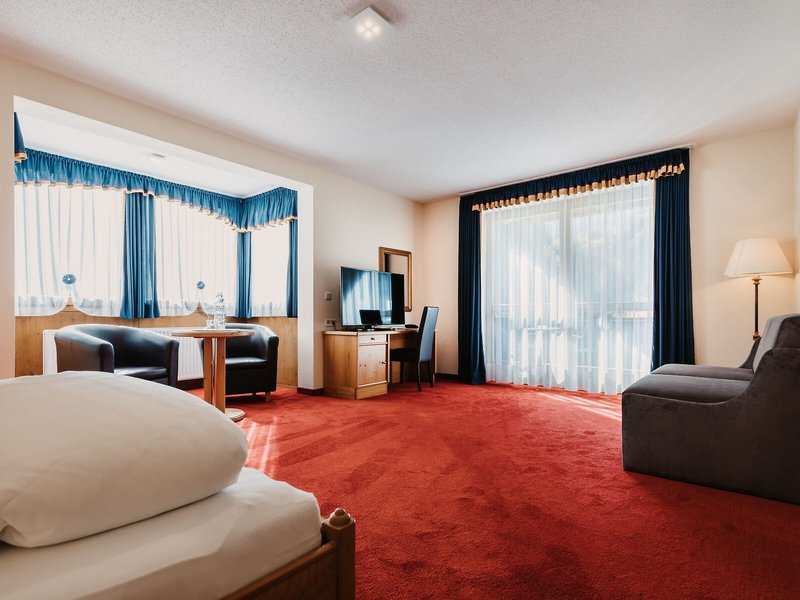 Landhotel Schütterbad 43