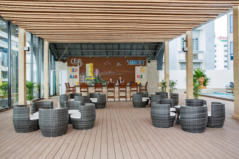 Starcity Hotel & Condotel Beachfront Nha Trang 8