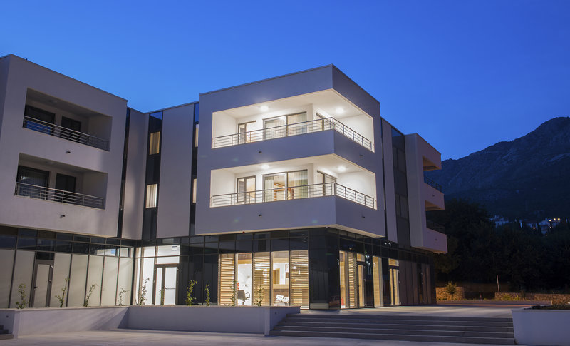 Apartments Villas Srebreno 3