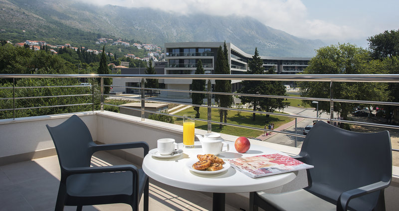 Apartments Villas Srebreno 6