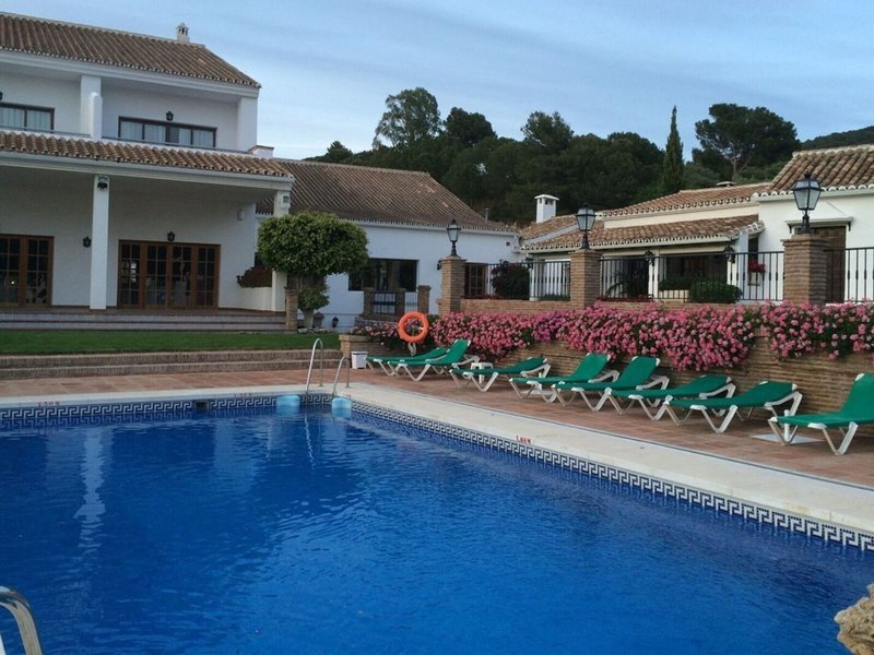 ALEGRIA Alhaurin Golf Resort 11