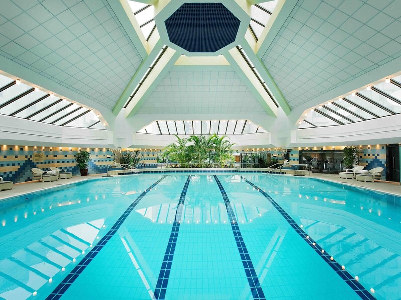 KunLun Jing An Hotel 6 - Outdoor Pool