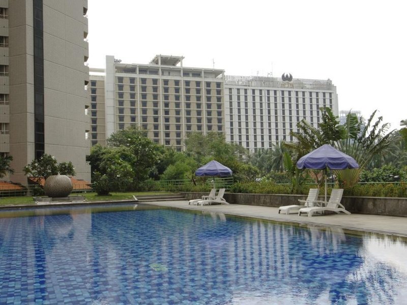 The Sultan Hotel & Residence Jakarta 2