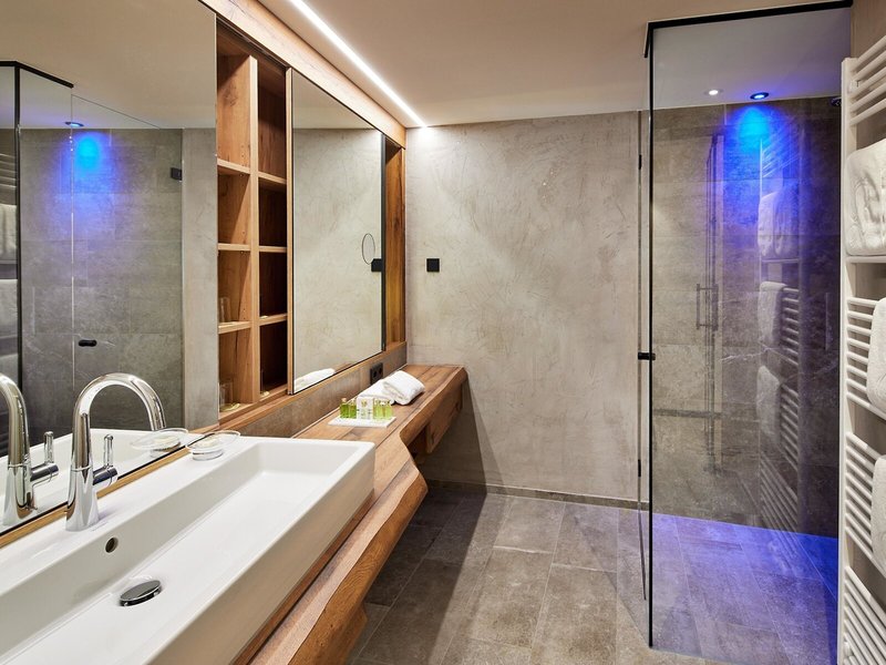 Hotel Berghof - Crystal Spa & Sports 48