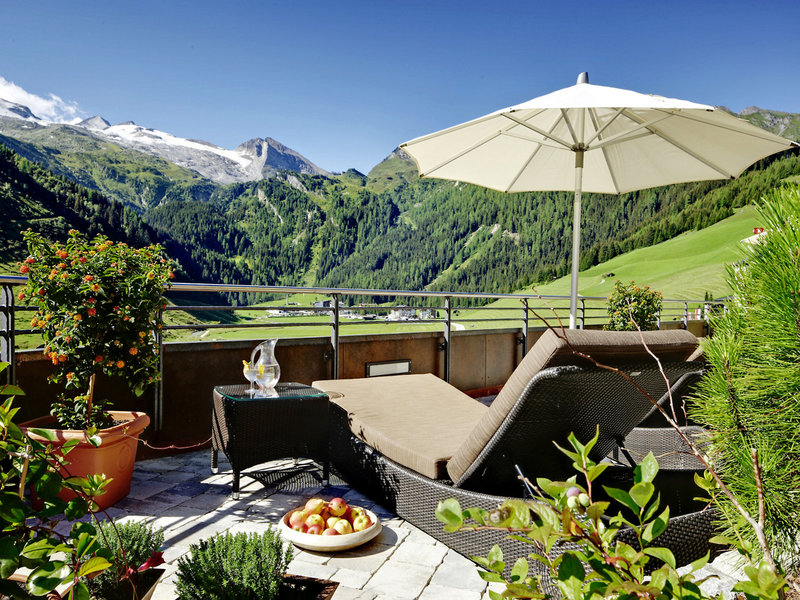 Hotel Berghof - Crystal Spa & Sports 9