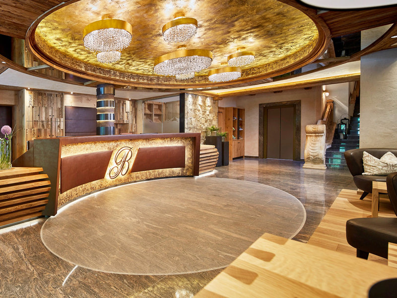 Hotel Berghof - Crystal Spa & Sports 11