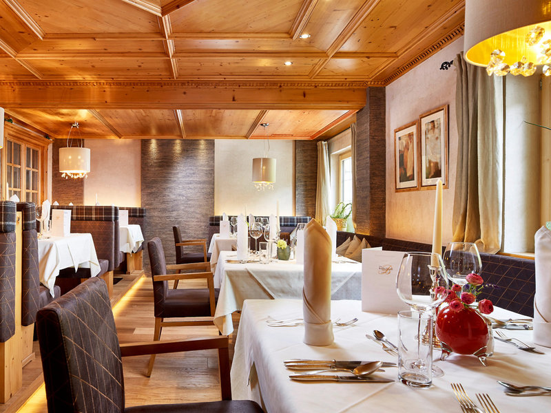 Hotel Berghof - Crystal Spa & Sports 15