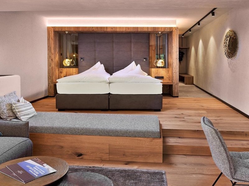 Hotel Berghof - Crystal Spa & Sports 41