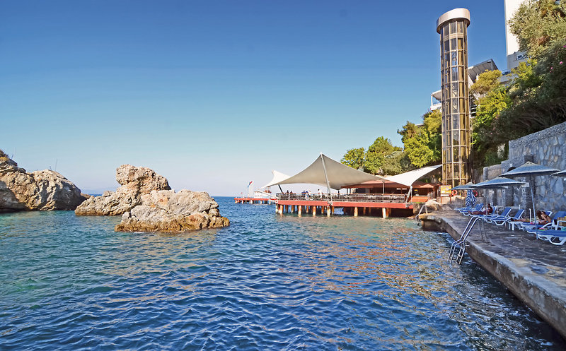Korumar Hotel De Luxe 15