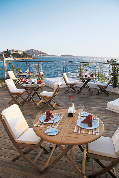 Korumar Hotel De Luxe 22