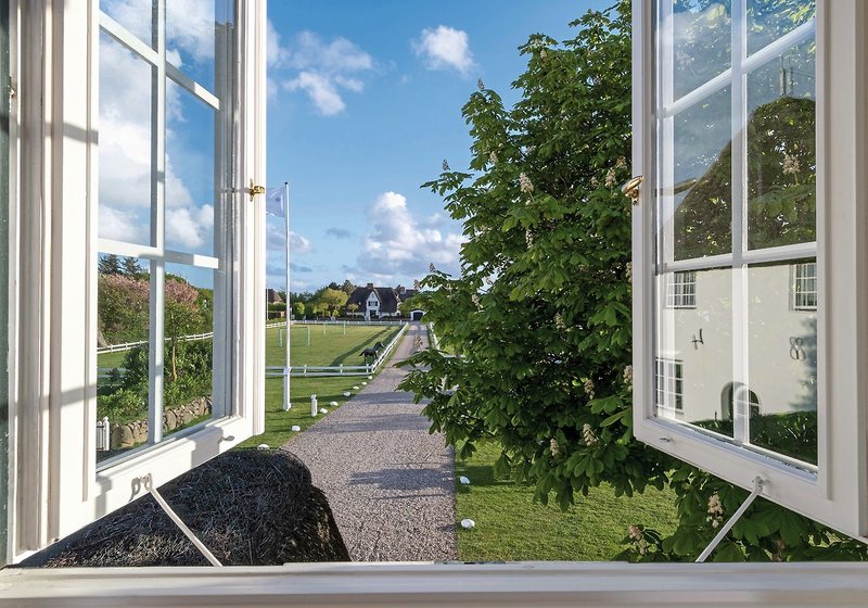 Benen Diken Hof 32