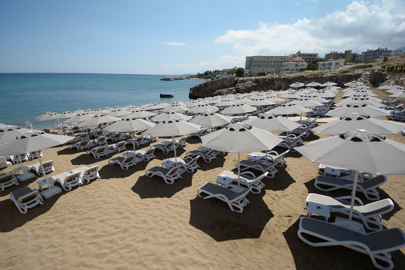 Lord's Palace Hotel 8