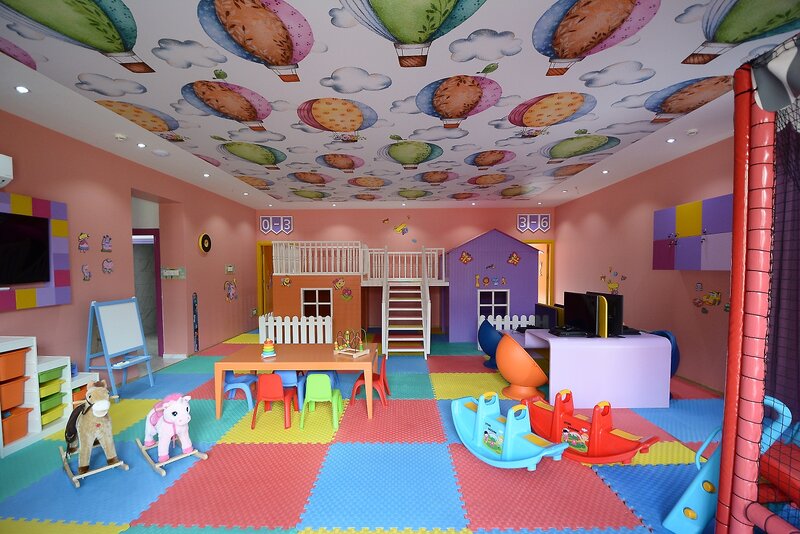 Lord's Palace Hotel 15