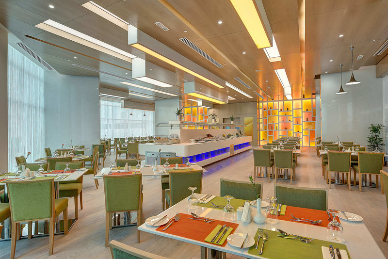 Al Khoory Atrium Hotel 4