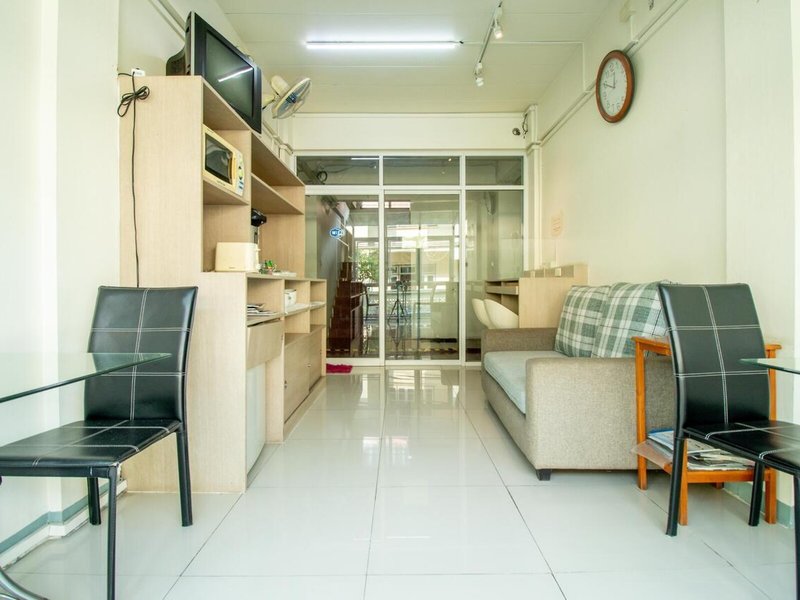 Riski Residence Bangkok-Noi 6