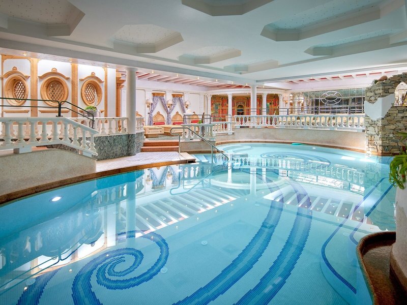 Neue Post Mayrhofen 14