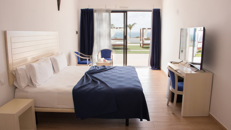 LIVVO Budha Beach 20