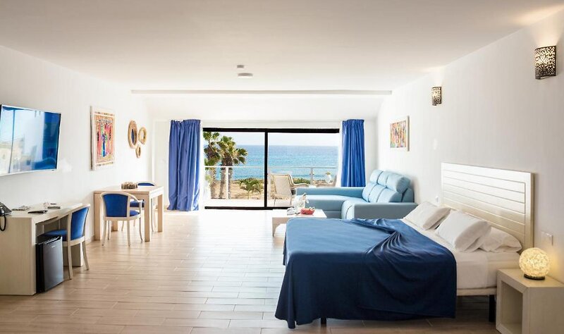 LIVVO Budha Beach 14