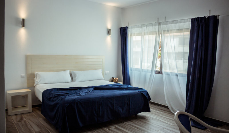 LIVVO Budha Beach 19