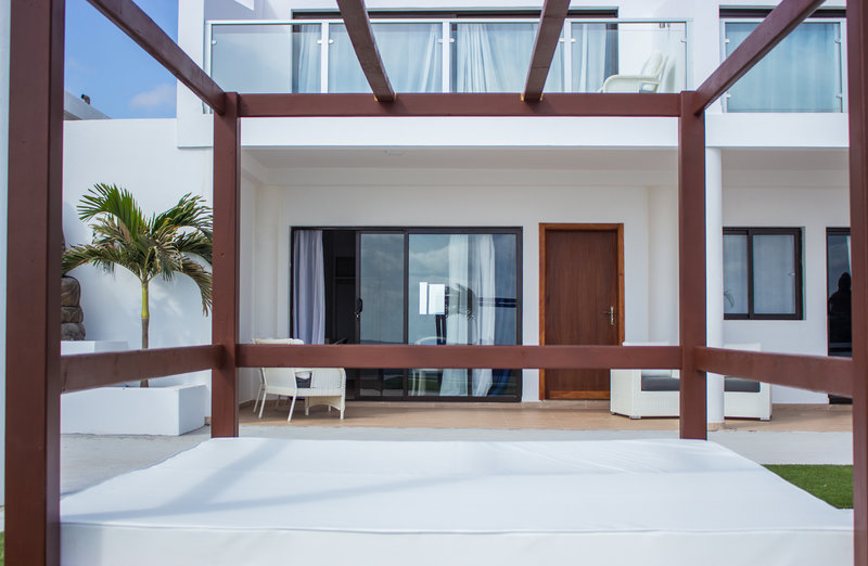 LIVVO Budha Beach 23