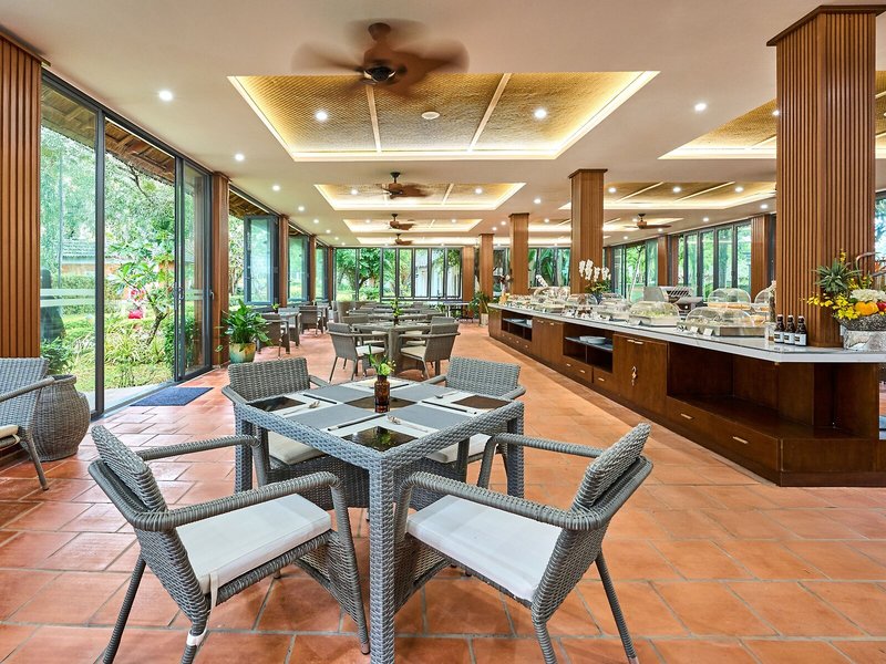 Famiana Green Villa 18