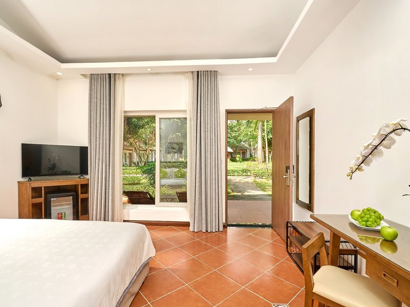 Famiana Green Villa 26