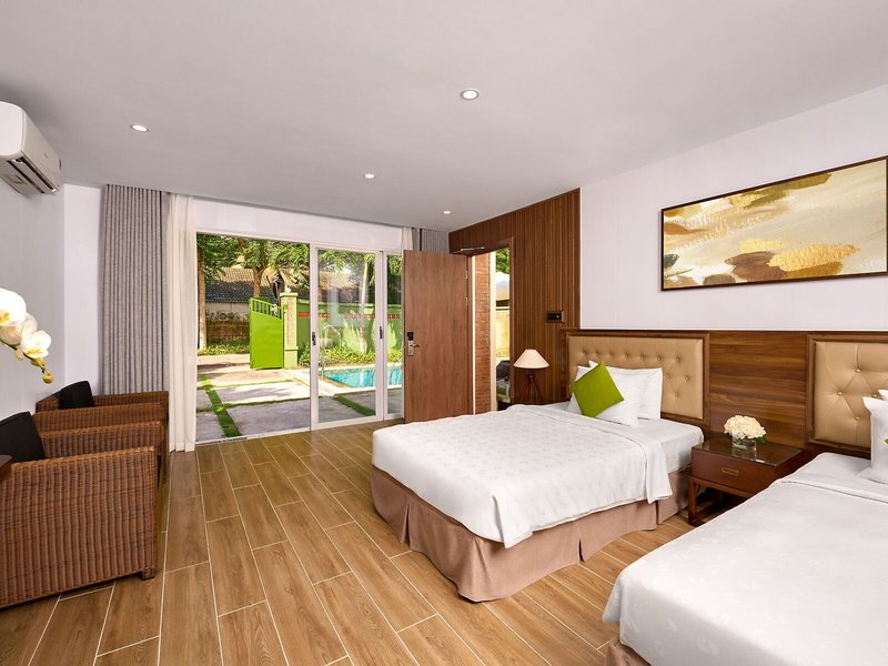Famiana Green Villa 40
