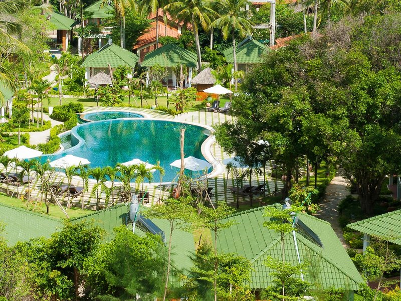 Famiana Green Villa 14