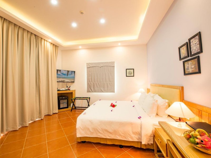 Famiana Green Villa 25