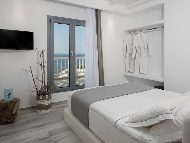 Iliada Suites 25