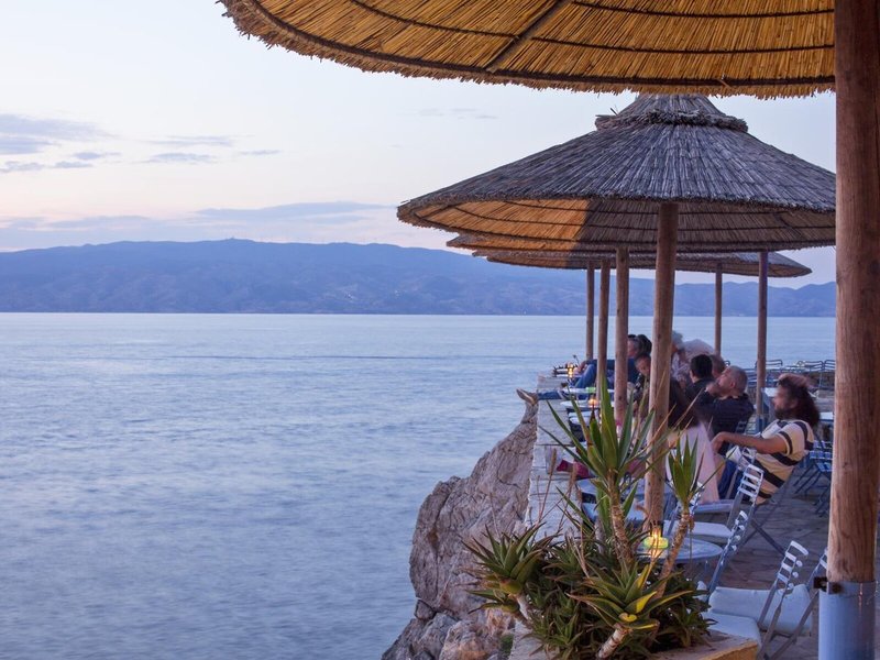 Leto Hotel Hydra 10