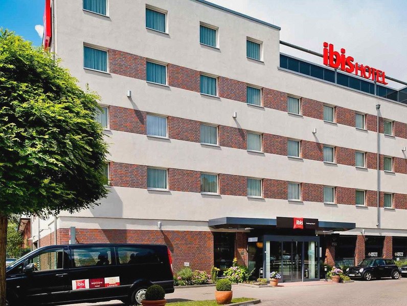 B&B HOTEL Hamburg-Airport